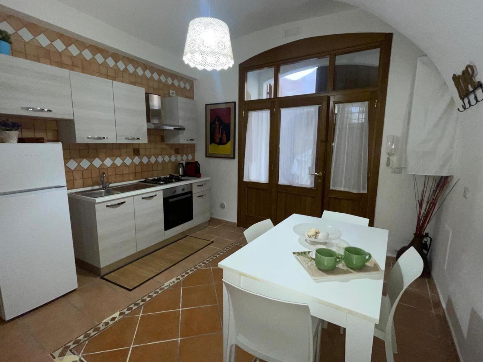 Appartamento BUENACASA Bari Esterno foto