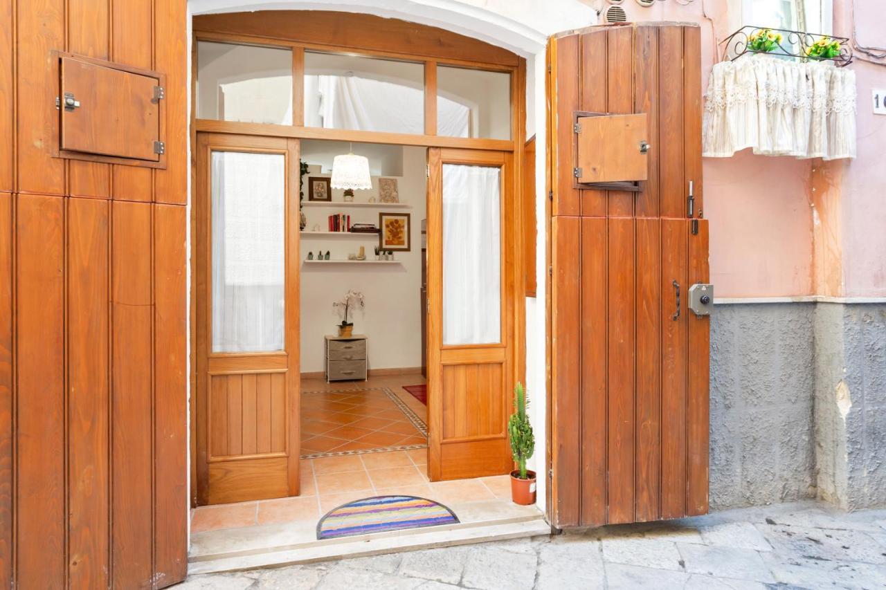 Appartamento BUENACASA Bari Esterno foto